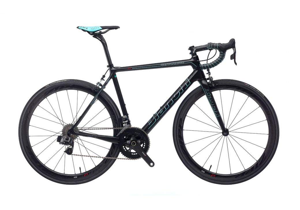 Specialissima - Red eTap 11sp Compact