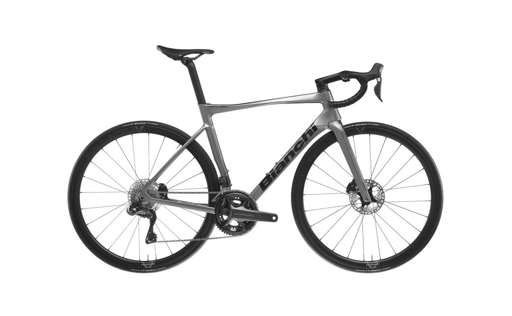 Bianchi road bike hotsell white