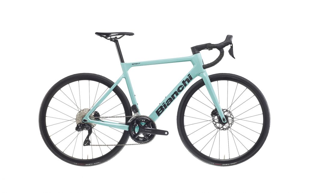 Bianchi 105 road bike 2025