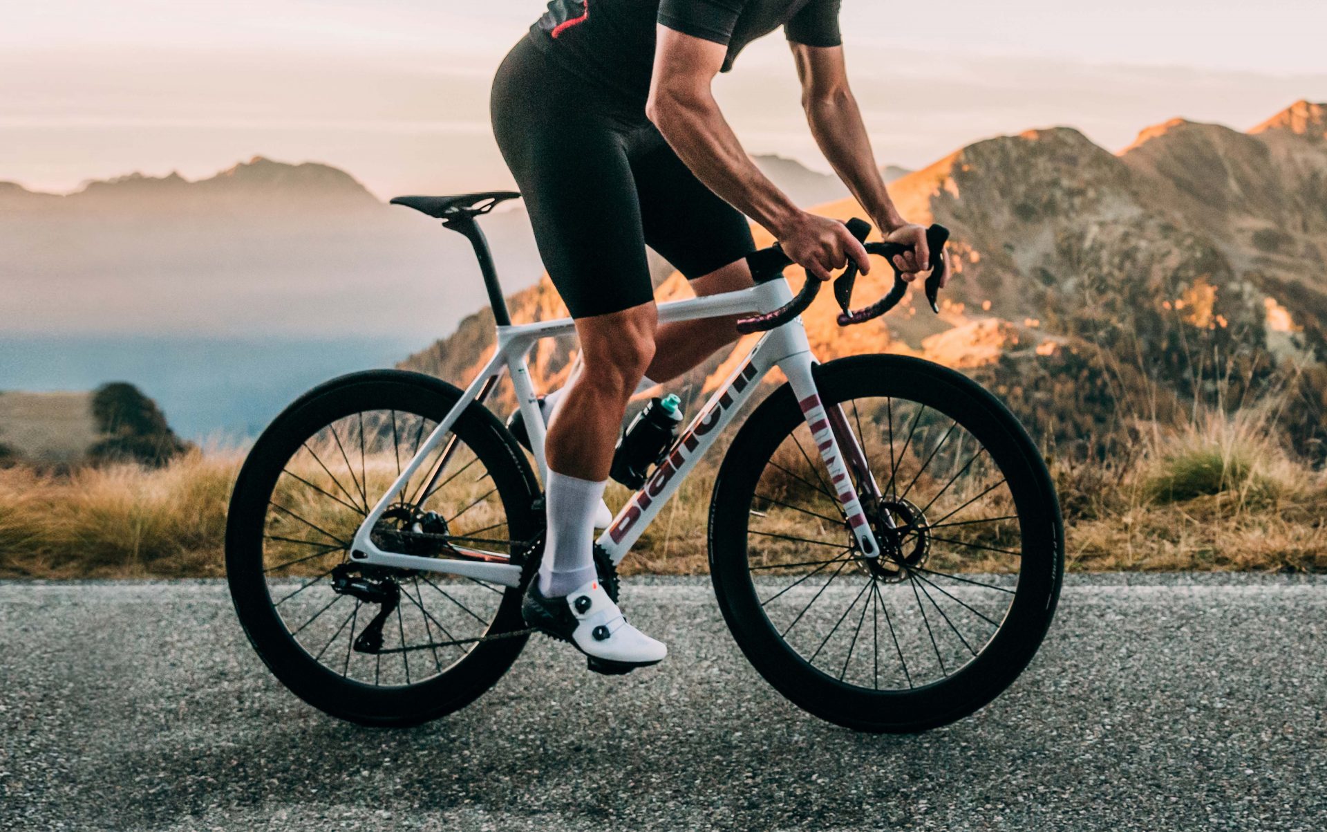 Bianchi giro road bike shop