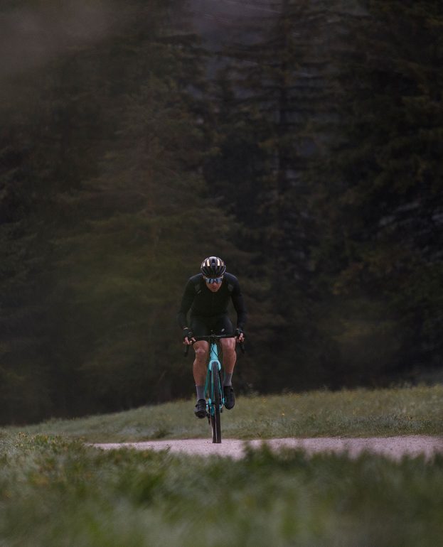 Cover Image of Bianchi Gravel