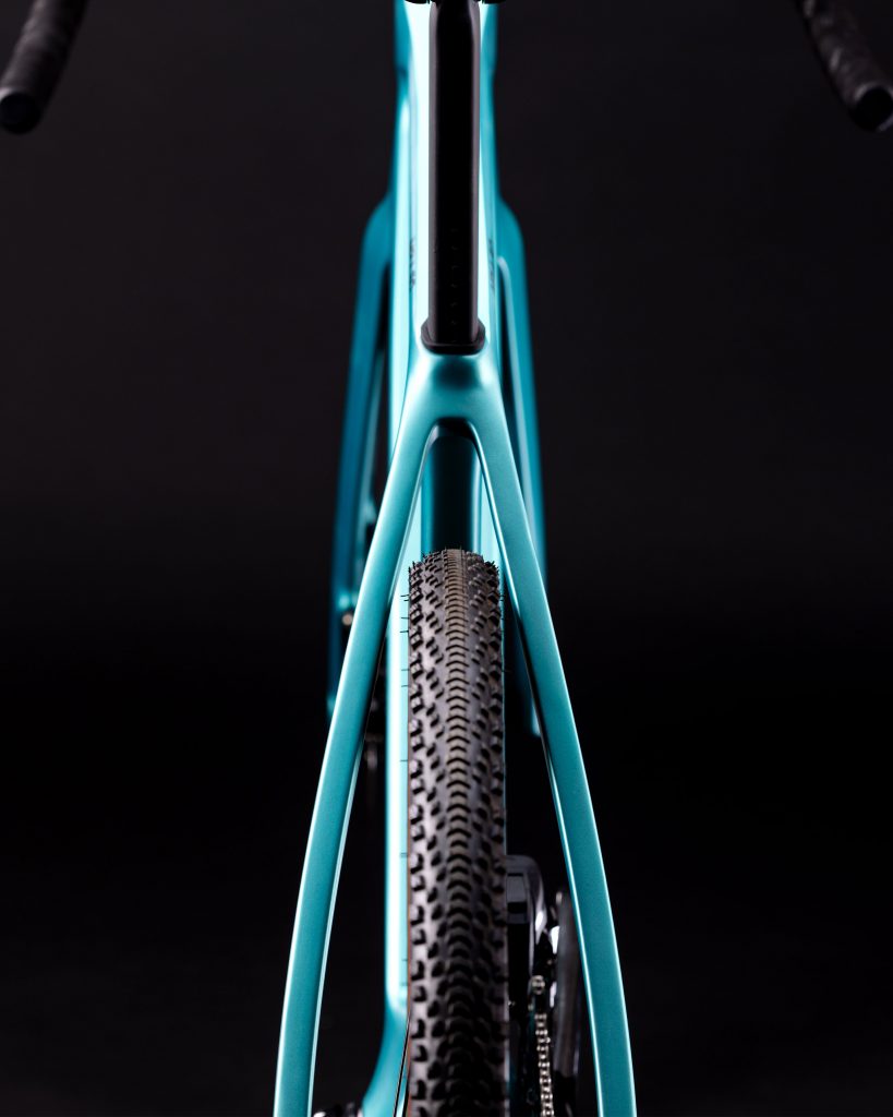 Gravel, faster: Bianchi presents the new Impulso RC | Bianchi
