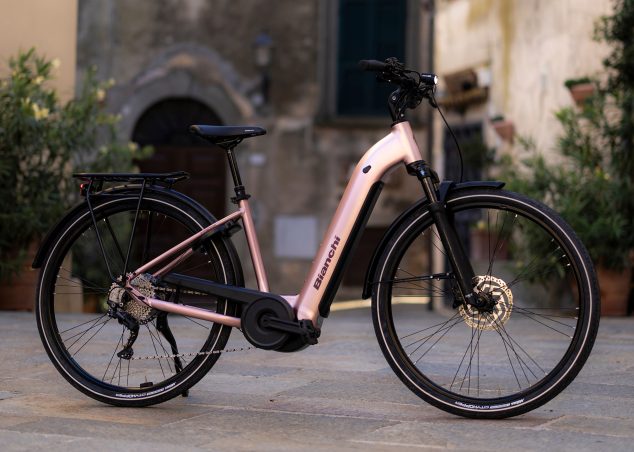 Bianchi infinito xe 2022 サイズ53 Bianchi Infinito XE Disc - Ultegra 2022 | BikeExchange