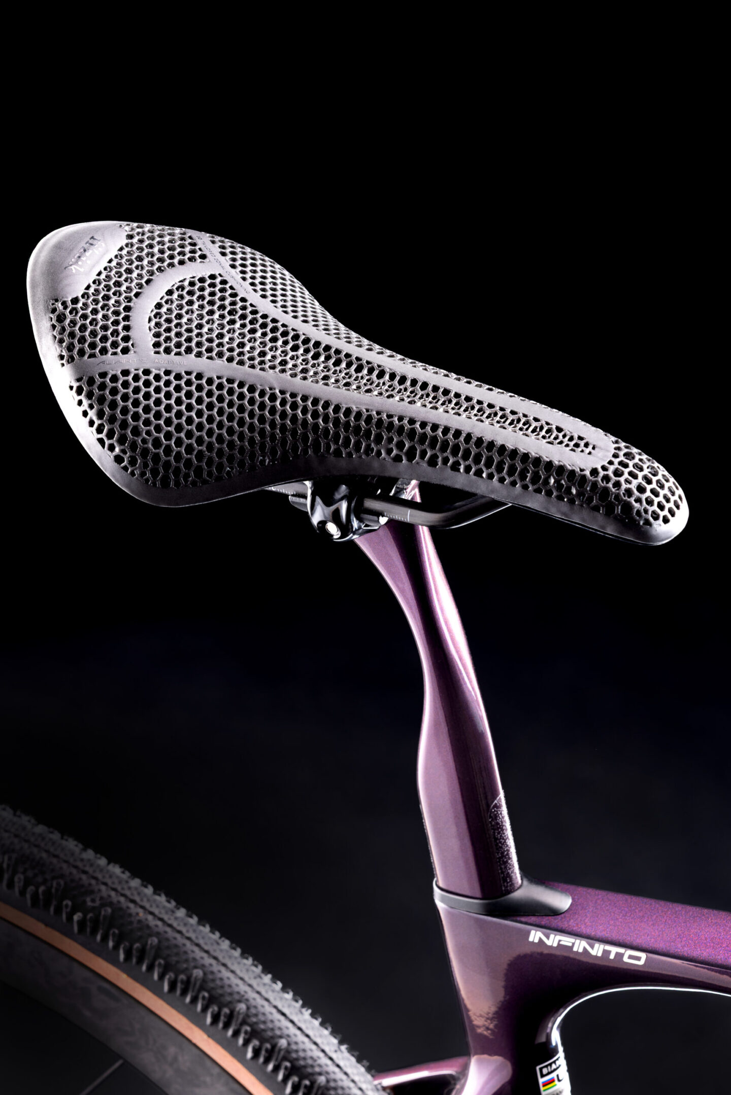 Bianchi Infinito Launch Edition cockpit and seatpost detail