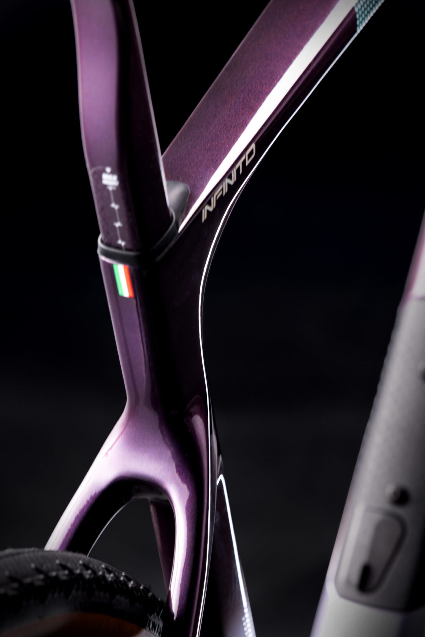 Bianchi Infinito seat tube and frame detail showing precision control design