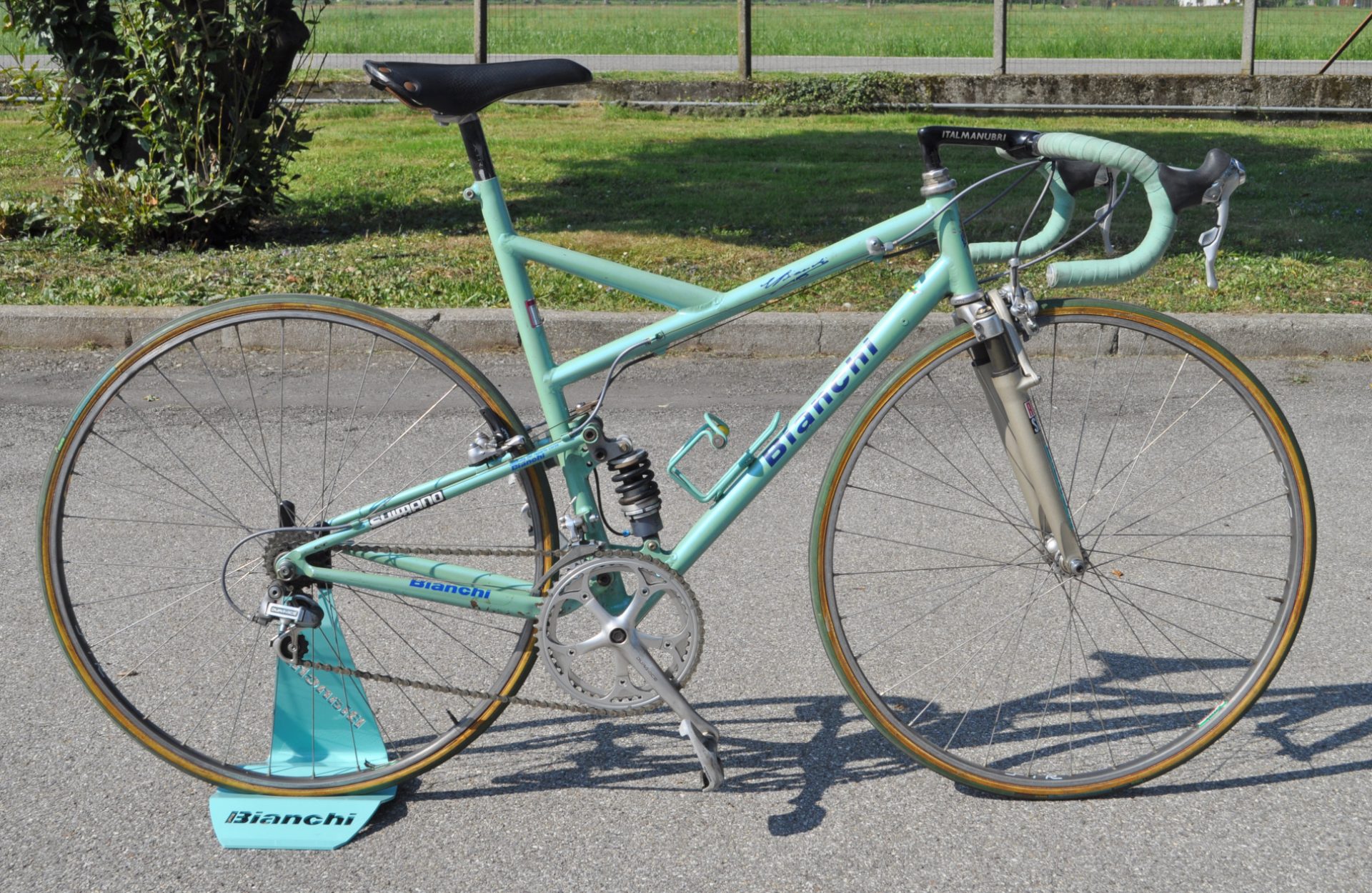 bianchi paris roubaix full suspension bike